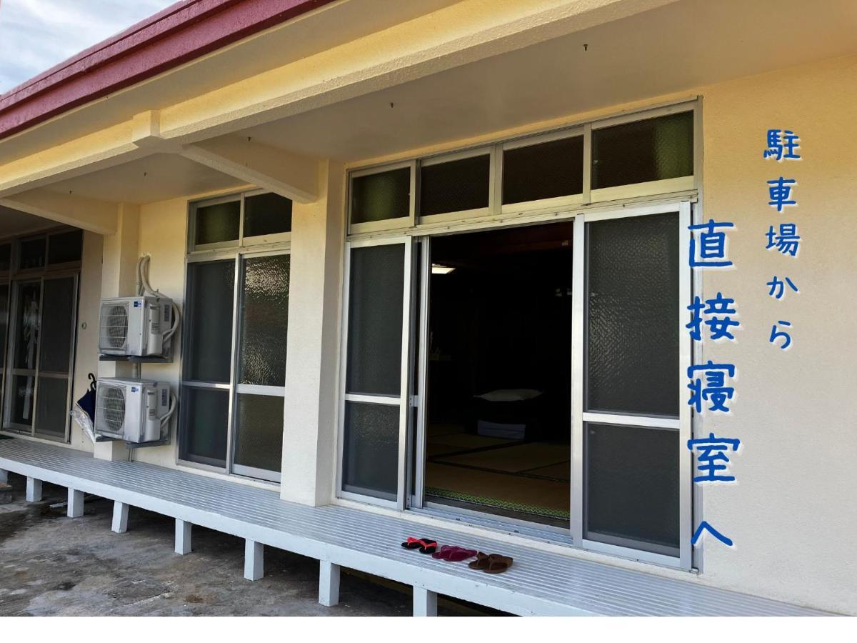民泊まったりん人 Apartment Kumejima Exterior photo